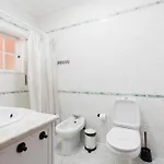 Solar Do Vau 2 Bed With Pool, Short Walk To Beach! Portimão