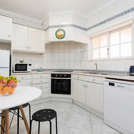 Solar Do Vau 2 Bed With Pool, Short Walk To Beach! Apartamento *