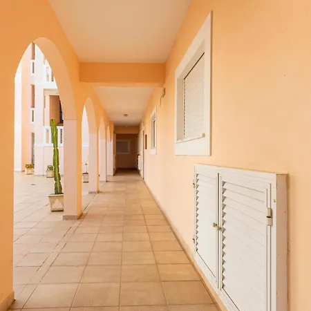 Solar Do Vau 2 Bed With Pool, Short Walk To Beach! Apartman